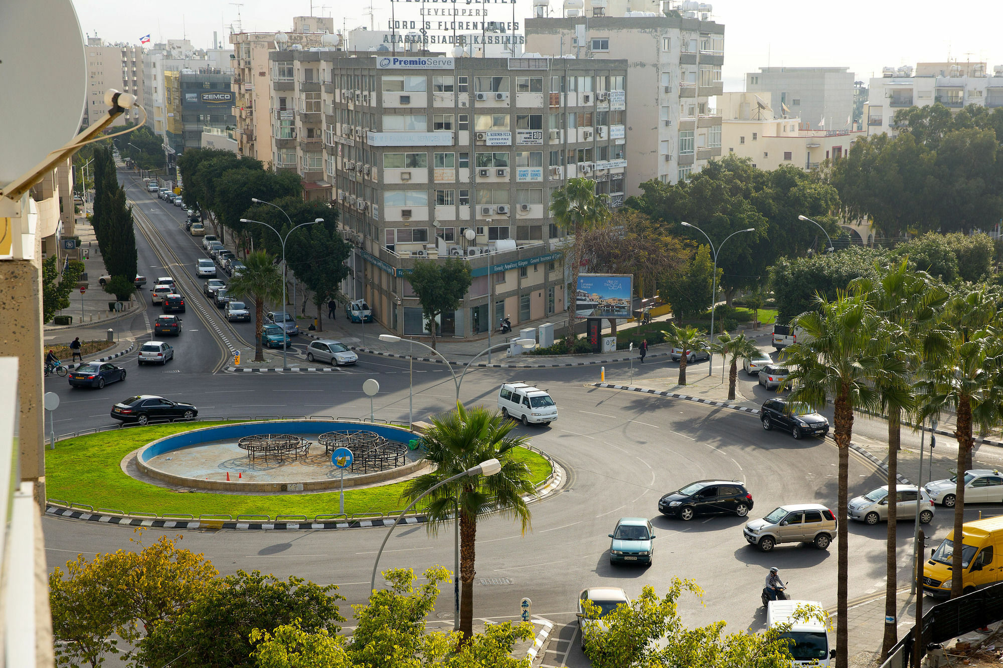 Seabreeze City Center Flats By Trulycyprus Lemesos Exteriér fotografie